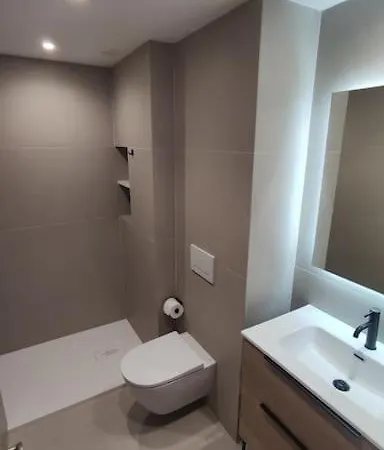 Apartment Beautiful With Sea Views *